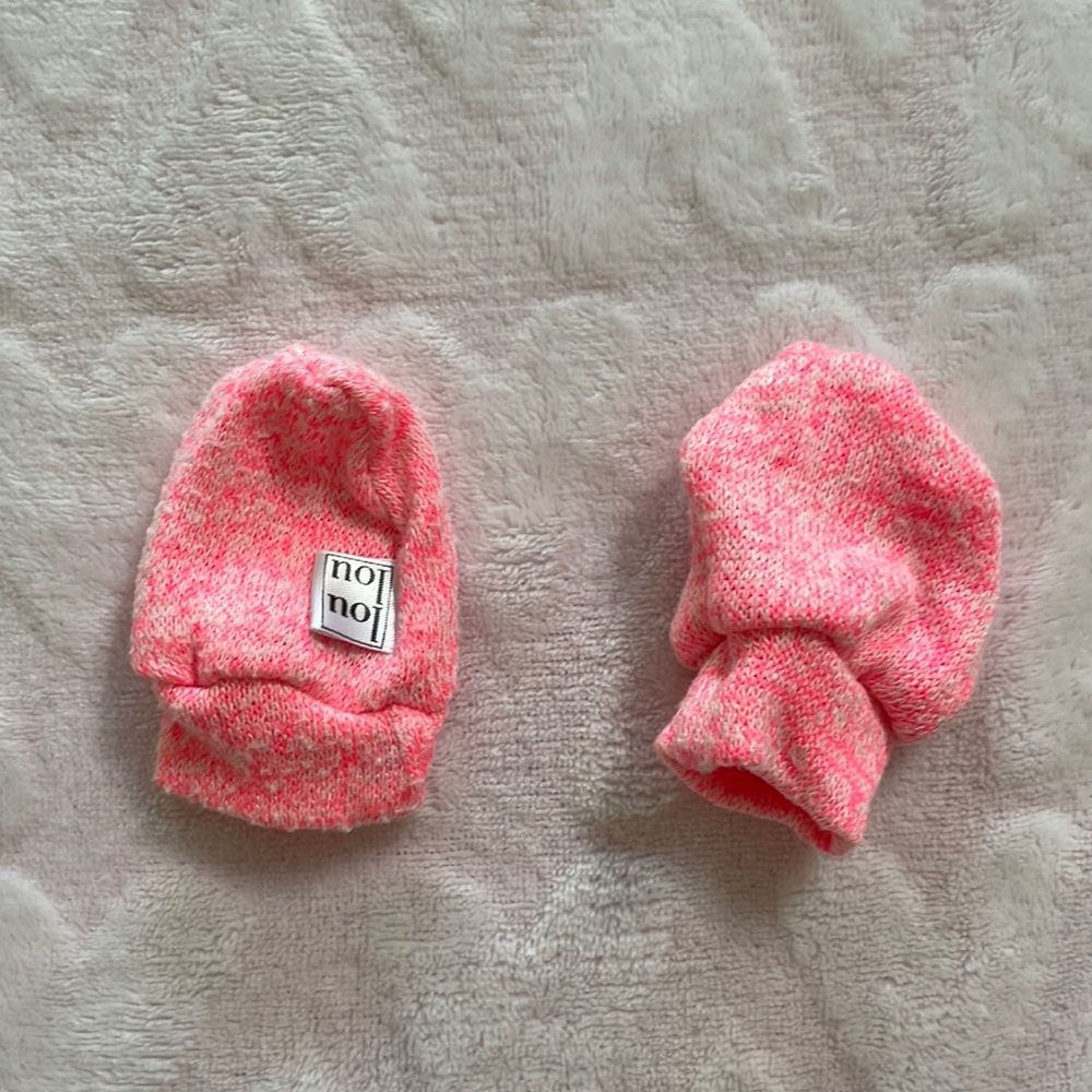 Lou Lou & Company No Scratch Mittens